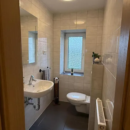 In Glauchau, Garten, Grillmoeglichkeit, Privatparkplatz, Kaffeevollautomat, Wlan, Netflix Glauchau