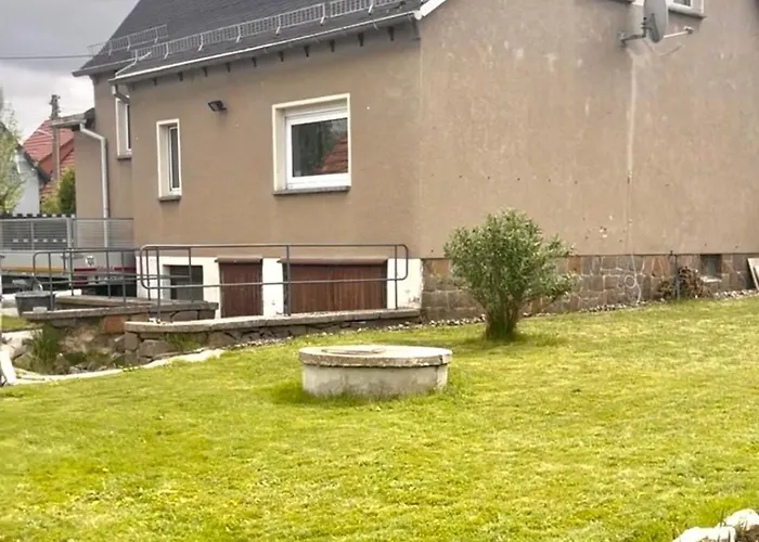 In Glauchau, Garten, Grillmoeglichkeit, Privatparkplatz, Kaffeevollautomat, Wlan, Netflix Glauchau