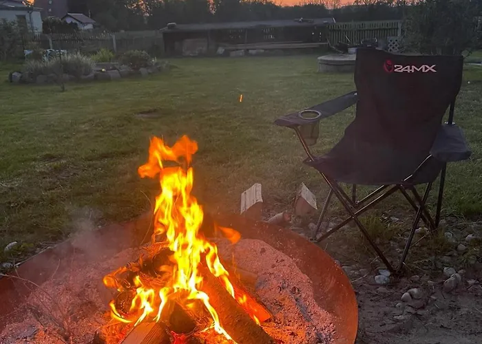 Holiday home In Glauchau, Garten, Grillmoeglichkeit, Privatparkplatz, Kaffeevollautomat, Wlan, Netflix Glauchau